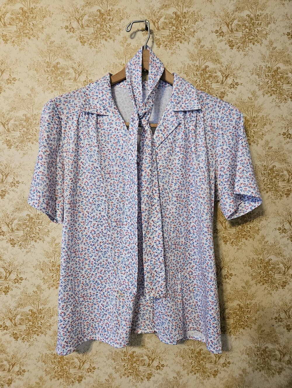 Vintage Red And Blue Speckled Blouse With Scarf/Belt
